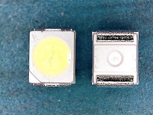 Studená bílá LED dioda 9000K SMD 3528 / 2835 Osram LWT6SC