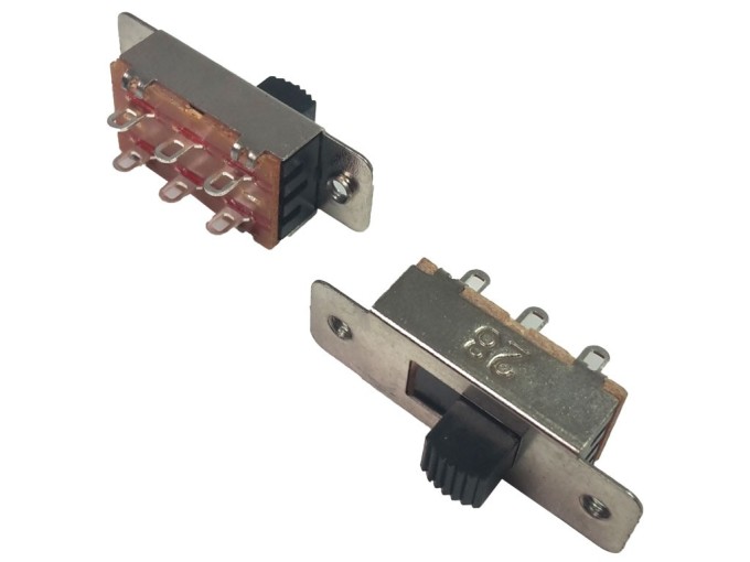 Posuvný přepínač s 2 přepínacími kontakty a pájecími očky 35x12,6 mm