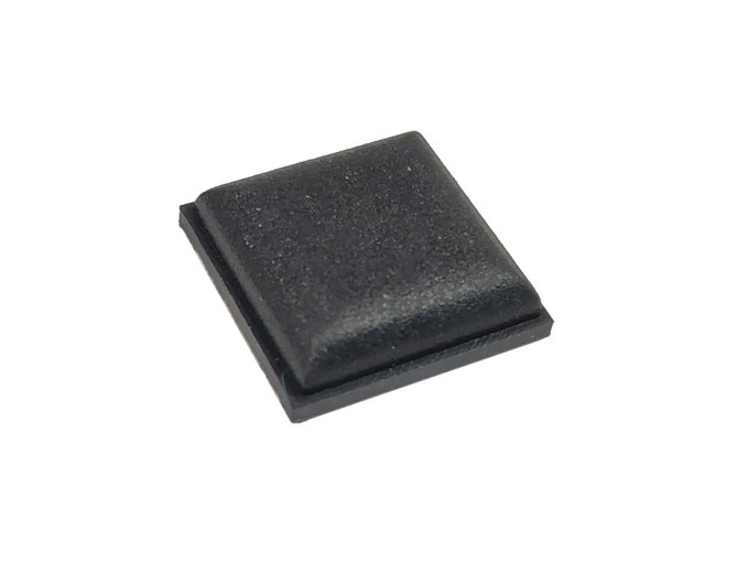 Podstavec z tvrzené gumy hranatý 12,7x12,7 mm, výška 3,1 mm, samolepicí nožička