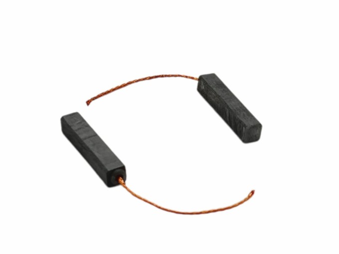 Sada 2ks uhlíků do elektromotoru vrtačky Bosch 6x6x30 mm