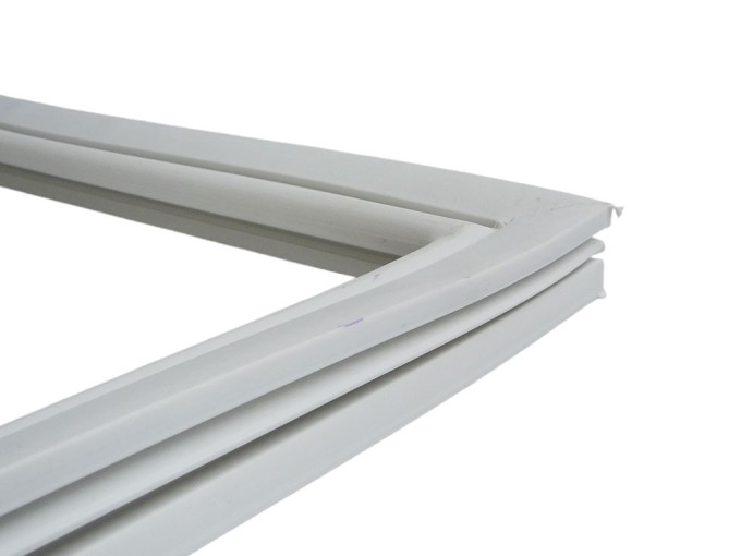 Šroubovací těsnění dveří lednice 570x1240 mm Calex
