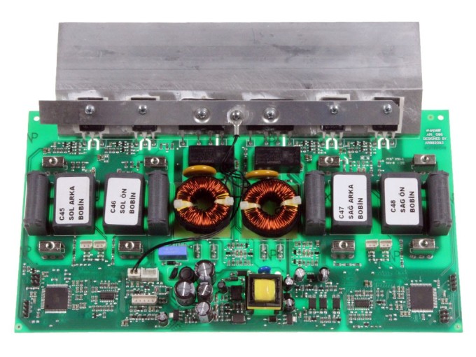 Elektronický modul pro sklokeramickou indukční varnou desku Beko HII64400AT