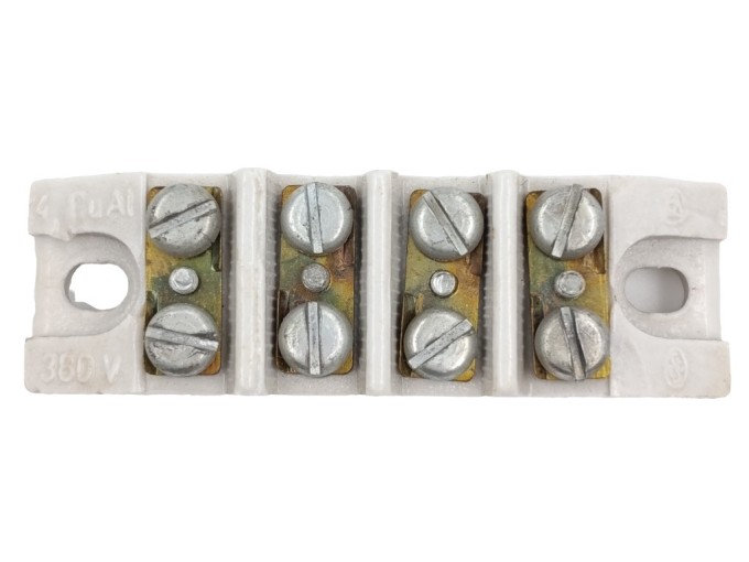 Keramický svorkový blok 77 x 24 x 18 mm, 4 póly