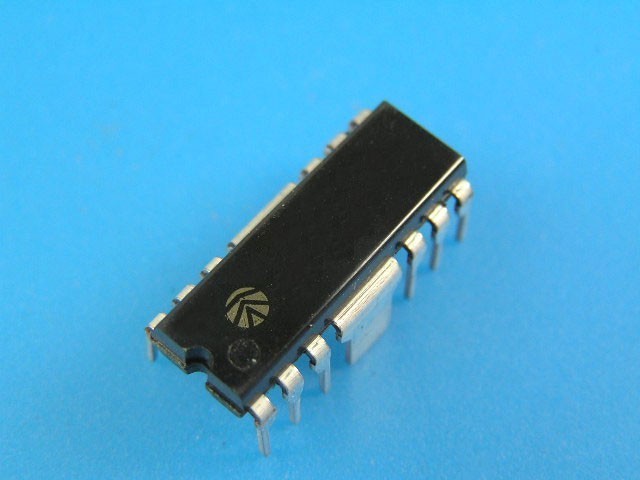 Integrovaný obvod LS8227P / YD8227 / TA8227P NF-KS 20V 2.5A 2x2.5W