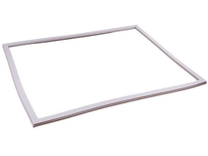 Magnetické těsnění dveří mrazáku 735x580 mm C00875583 originál