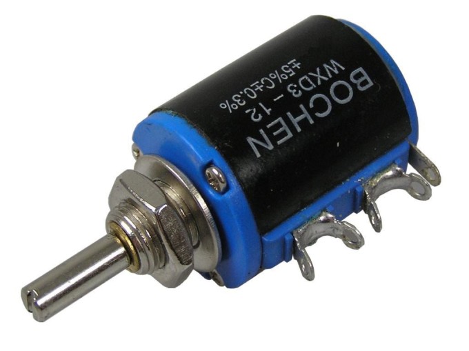 Víceotáčkový lineární potenciometr 4,7 kΩ 2W s hřídelí 4x11 mm