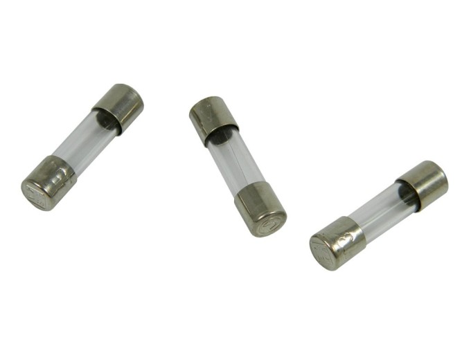 Keramická tavná pojistka F 25A 250V AC 5x20mm