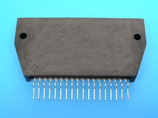 Integrovaný obvod STK4112II s napájením ±26V a výkonem 2x10W