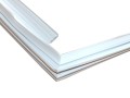 Magnetické těsnění dveří mrazničky a chladničky 43009071 originál