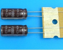 Elektrolytický kondenzátor 1000uF 16V 105°C Nippon KZM low ESR