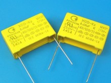 Fóliový kondenzátor 680nF 275V AC X2 MKP polypropylen RM 27mm