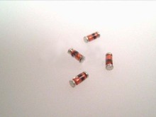 SMD dioda 1N4148