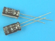 Elektrolytický kondenzátor 33uF 63V 105°C Samwha RD