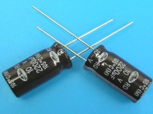 Elektrolytický kondenzátor 2200uF 10V 105°C Samwha RD