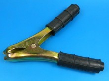 Černá krokosvorka pro autobaterie 200A, max. uchop 25mm ZAC-110-B