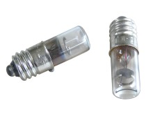Doutnavka s paticí E10 pro stroboskopickou kontrolu rychlosti gramofonů