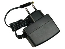 Univerzální impulzní napájecí adaptér 8,4V 1A s konektorem 5,5x2,5mm