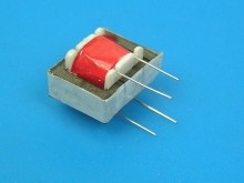 Oddělovací audio transformátor 600 Ω / 600 Ω s převodem 1:1